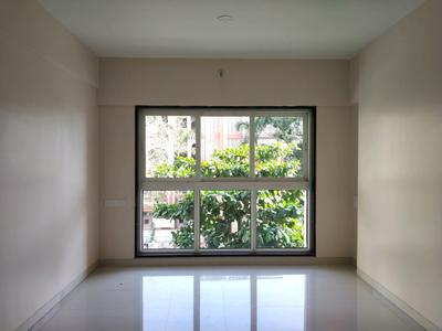 Gallery Cover Image of 1080 Sq.ft 2 BHK Apartment for buy in Mulund East for 15500000