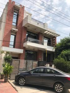 Gallery Cover Image of 1800 Sq.ft 6 BHK Independent House for buy in Hauz Khas for 180000000
