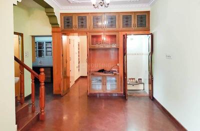 Gallery Cover Image of 1200 Sq.ft 4 BHK Independent House for rent in Kumaraswamy Layout for 22000