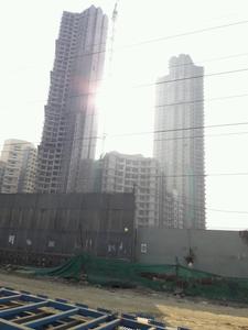 Gallery Cover Image of 1490 Sq.ft 3 BHK Apartment for buy in Borivali East for 21800000