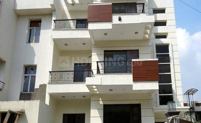 Gallery Cover Image of 2200 Sq.ft 3 BHK Independent Floor for buy in DLF Phase 2 for 19000000