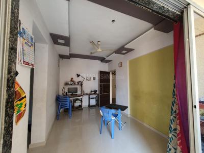 Gallery Cover Image of 645 Sq.ft 1 BHK Apartment for buy in Thakurli for 4800000