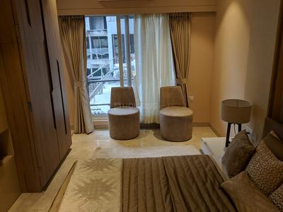 Gallery Cover Image of 550 Sq.ft 3 BHK Apartment for buy in Ghatkopar East for 30000000