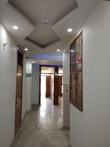 Gallery Cover Image of 675 Sq.ft 3 BHK Apartment for buy in Dwarka Mor for 3600000