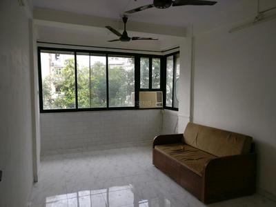 Gallery Cover Image of 1100 Sq.ft 1 BHK Apartment for rent in Carter Apartment, Bandra West for 55000