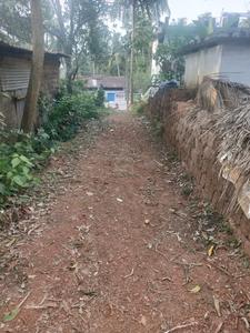 4200 Sq.ft Residential Plot for Sale in Pottammal, Kozhikode