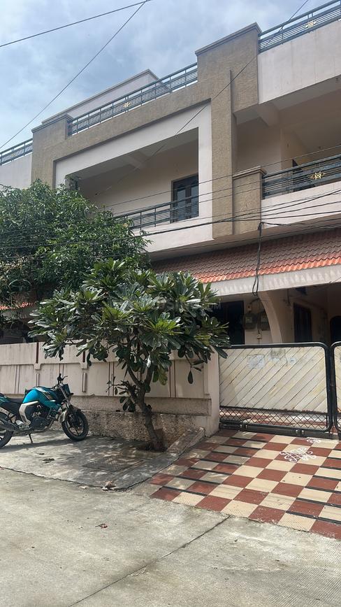 BHK 3000 Sqft Independent House for sale at Kukatpally, North