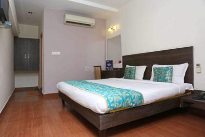 Gallery Cover Image of 600 Sq.ft 1 BHK Independent House for buy in Thirumazhisai for 2500000