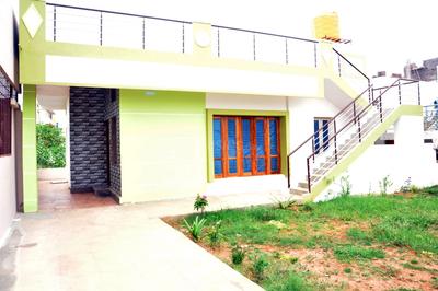 Gallery Cover Image of 2400 Sq.ft 2 BHK Independent House for buy in Sadashivanagar for 8500000