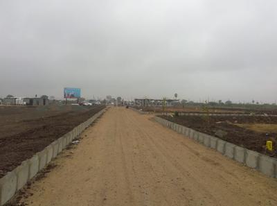 Gallery Cover Image of Sq.ft Residential Plot for buy in Bandlaguda Jagir for 700000