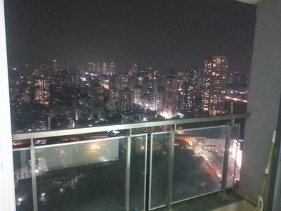 Gallery Cover Image of 1105 Sq.ft 2 BHK Apartment for buy in Malad West for 23300000