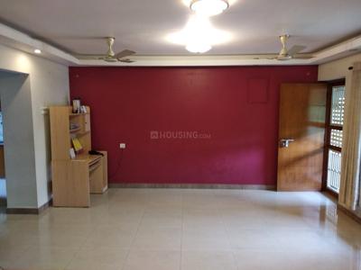 Gallery Cover Image of 2792 Sq.ft 4 BHK Apartment for buy in Abiramapuram for 40000000