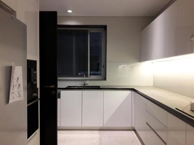 Gallery Cover Image of 3200 Sq.ft 3 BHK Apartment for rent in Panchshil Realty Towers, Kharadi for 70000