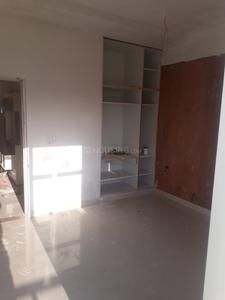Gallery Cover Image of 1000 Sq.ft 3 BHK Apartment for buy in Sector 75 for 2630000