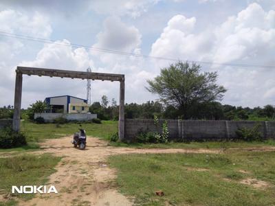 Gallery Cover Image of 700 Sq.ft 2 BHK Villa for buy in Hosur for 2300000