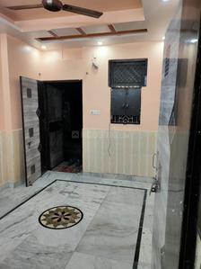 Gallery Cover Image of 420 Sq.ft 1 BHK Independent House for rent in Pitampura for 11000