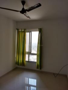 Gallery Cover Image of 668 Sq.ft 1 BHK Apartment for buy in Thane West for 6300000