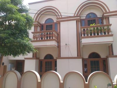 Gallery Cover Image of 2200 Sq.ft 3 BHK Independent House for buy in Shastri Nagar for 7000000