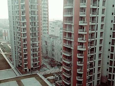Gallery Cover Image of 2439 Sq.ft 4 BHK Apartment for buy in Omega II Greater Noida for 7800000