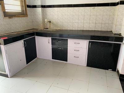 Gallery Cover Image of 1180 Sq.ft 2 BHK Apartment for rent in Vishwa Residency, Gurukul for 18000