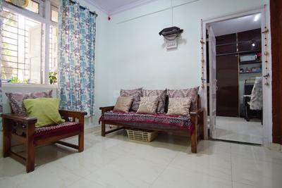 Gallery Cover Image of 850 Sq.ft 2 BHK Apartment for rent in Kurla East for 32000