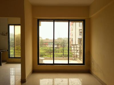 Gallery Cover Image of 1050 Sq.ft 2 BHK Apartment for buy in Ulwe for 5800000