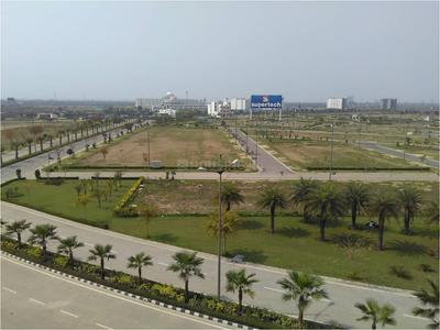 Gallery Cover Image of Sq.ft Residential Plot for buy in Yeida for 3200000