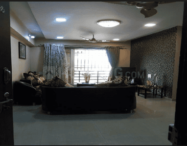 Gallery Cover Image of 795 Sq.ft 2 BHK Apartment for buy in Malad East for 11500000