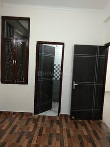 Gallery Cover Image of 915 Sq.ft 2 BHK Independent Floor for buy in Sector 121 for 2160000