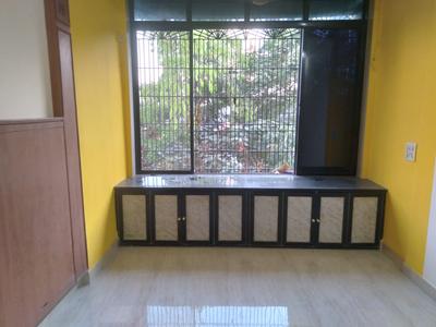 Gallery Cover Image of 430 Sq.ft 1 BHK Apartment for rent in Malad East for 22000
