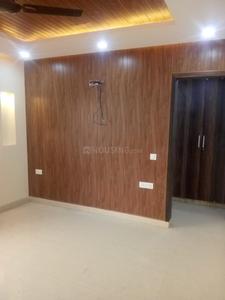 Gallery Cover Image of 2750 Sq.ft 4 BHK Apartment for rent in Green Field Colony for 25000