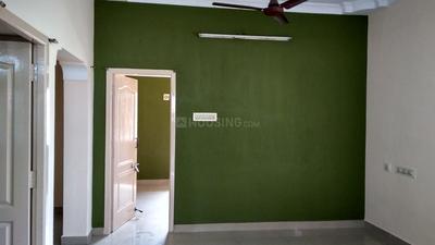 Gallery Cover Image of 840 Sq.ft 2 BHK Apartment for rent in Tambaram for 10000