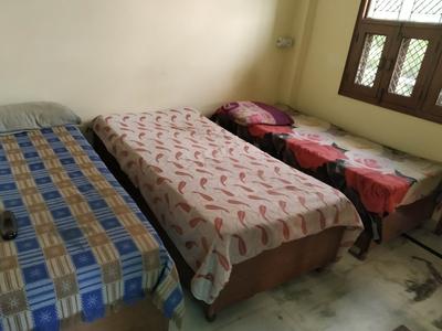 Bedroom Image of Aadesh PG For Boys in Sector 8 Rohini