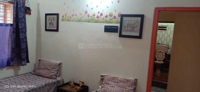 Bedroom Image of Girls PG in Golf Green