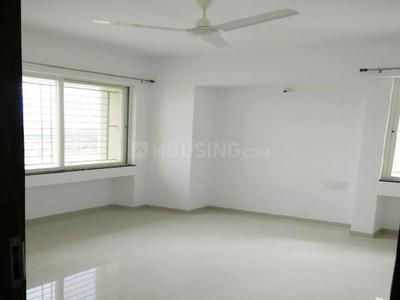Gallery Cover Image of 674 Sq.ft 1 BHK Apartment for buy in Mundhwa for 4300000
