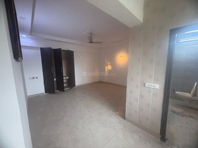 BHK Flat for rent in Kaushambi, 2000 Sqft Property ID