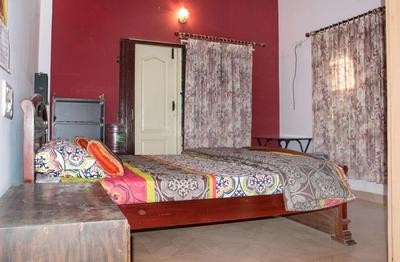Gallery Cover Image of 1000 Sq.ft 1 RK Independent House for rent in Kaggalipura for 12000