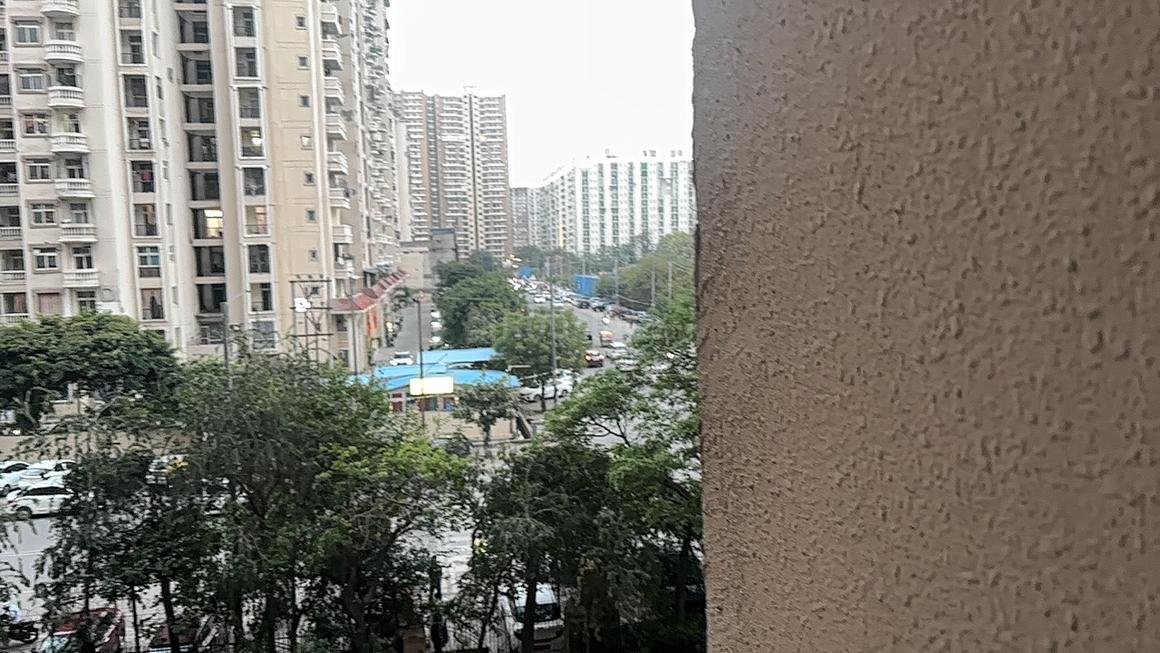 Amrapali Princely Estate - Image 5