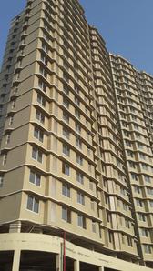 Gallery Cover Image of 1000 Sq.ft 2 BHK Apartment for buy in Kandivali West for 13800000