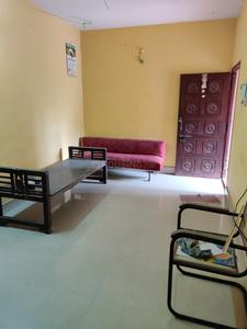 Gallery Cover Image of 2400 Sq.ft 1 BHK Independent House for rent in Chromepet for 7500