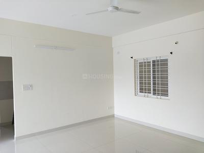 Gallery Cover Image of 1425 Sq.ft 3 BHK Apartment for rent in Singasandra for 30000