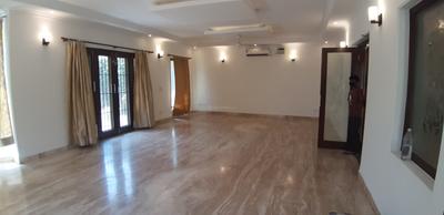 Gallery Cover Image of 5000 Sq.ft 6 BHK Independent House for rent in Sector 50 for 120000