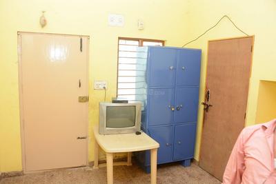 Bedroom Image of Srinivas PG For Gents in Jalahalli West