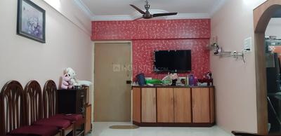 Gallery Cover Image of 800 Sq.ft 2 BHK Apartment for buy in Wadala for 14500000