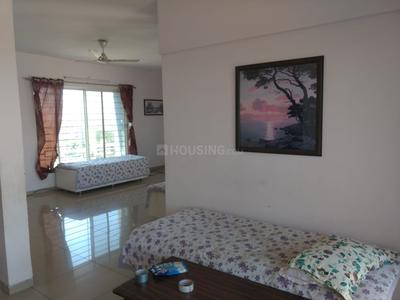Gallery Cover Image of 1500 Sq.ft 3 BHK Apartment for buy in Hadapsar for 10500000
