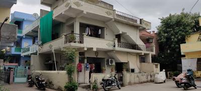 Gallery Cover Image of 9000 Sq.ft 6 BHK Independent House for buy in Behrampura for 10000000