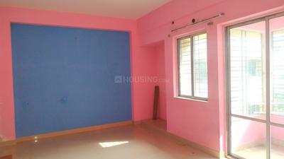 Gallery Cover Image of 1150 Sq.ft 3 BHK Apartment for rent in Birati for 8000