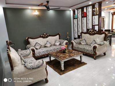 Gallery Cover Image of 1890 Sq.ft 3 BHK Independent Floor for buy in Sector 8 Dwarka for 14000000