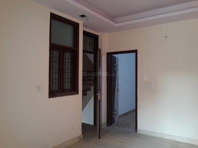 Gallery Cover Image of 750 Sq.ft 2 BHK Apartment for buy in Chhattarpur for 2700000