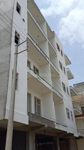 Gallery Cover Image of 811 Sq.ft 2 BHK Independent Floor for buy in Sector 105 for 2800000
